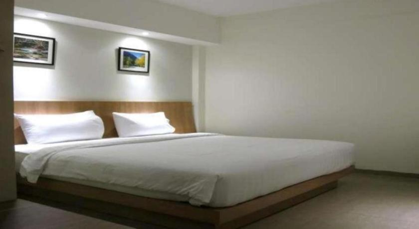 Hart Hotel Arjuna Mataram Eksteriør bilde