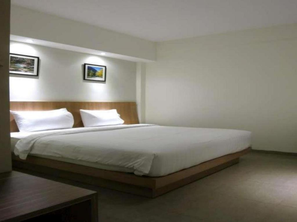Hart Hotel Arjuna Mataram Eksteriør bilde